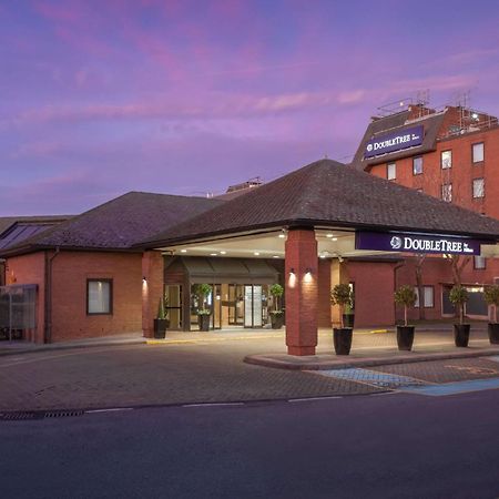 Doubletree By Hilton Manchester Airport Хейл Экстерьер фото